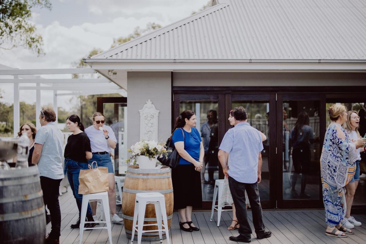 Thistle Hill Guesthouse - Walk To Many Wineries And Restaurants โพโคลบิน ภายนอก รูปภาพ